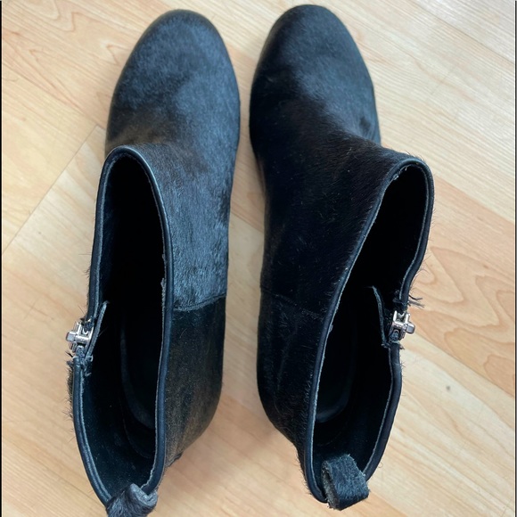 Zara Faux Fur Black Ankle Boots - Size 39 - Picture 2 of 4